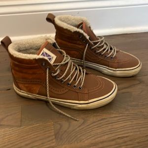 Vans Hana beamman sneaker boots high tops